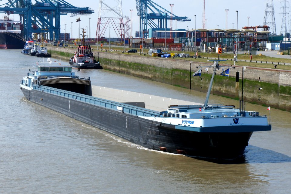 Voyage - ENI 06003666, Zandvliet sluis, Port of Antwerp, pic2