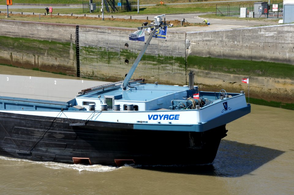 Voyage - ENI 06003666, Zandvliet sluis, Port of Antwerp, pic4