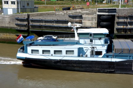 Voyage - ENI 06003666, Zandvliet sluis, Port of Antwerp, pic5