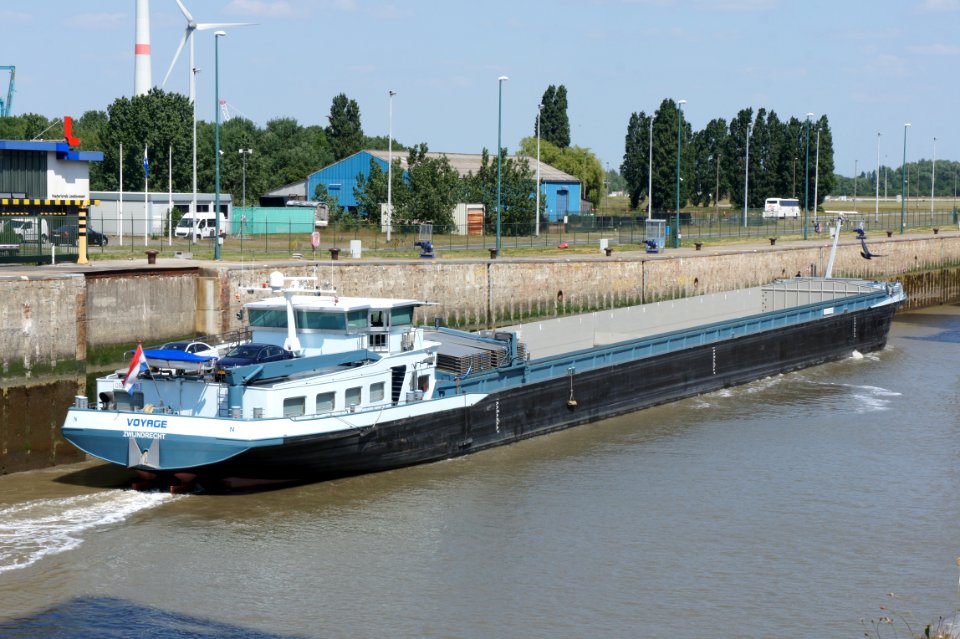 Voyage - ENI 06003666, Zandvliet sluis, Port of Antwerp, pic6