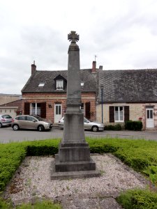 Voyenne (Aisne) monument aux morts