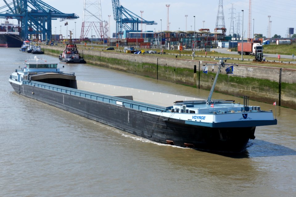 Voyage - ENI 06003666, Zandvliet sluis, Port of Antwerp, pic3