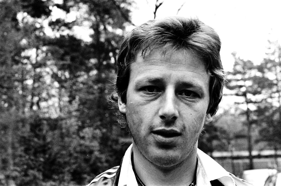 Vrijwilligers uit selectie Nederlandse elftal voor trainingen op Zeist Hugo Hov, Bestanddeelnr 929-7053