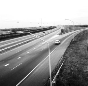 Vrijwel geen verkeer op een autosnelweg, Bestanddeelnr 926-9356