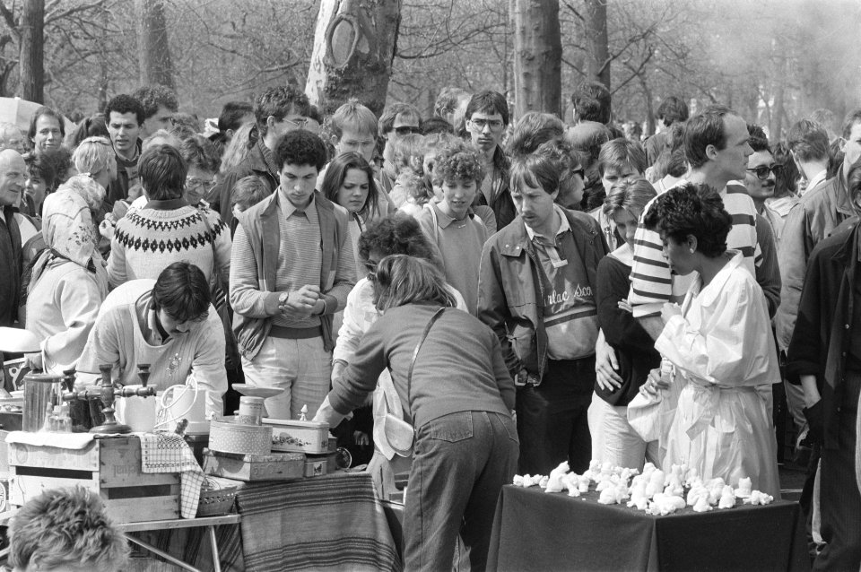 Vrijmarkt in amsterdam, Bestanddeelnr 933-6437