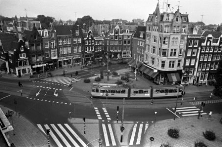 Vrije trambaan op Spui (van bovenaf), opdracht Voorlichting, Bestanddeelnr 926-6207