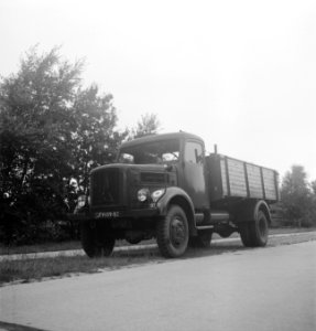 Vrachtwagens, Bestanddeelnr 251-9714