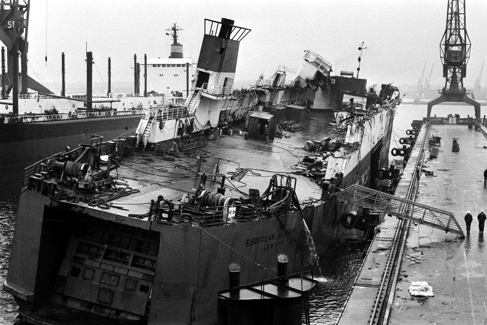 Vrachtschepen, scheepsongevallen, scheepswerven, Bestanddeelnr 932-5505