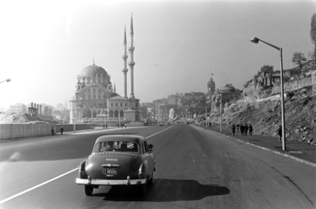 Vraagteken vlucht Lockheed Electra naar Istanbul, Bestanddeelnr 910-7808