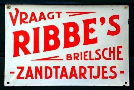 Vraagt RIBBEs Brielsche Zandtaartjes emaille reklamebord 2