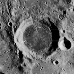 Voskresenkiy crater 4189 h1