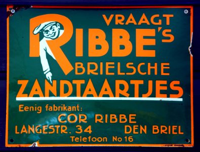 Vraagt RIBBEs Brielsche Zandtaartjes emaille reklamebord 3