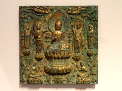 Votive Plaque with Seated Buddha Shakyamuni, Attendant Bodhisattvas, and Monks, Sui dynasty (581-618), China, gilt bronze - Sackler Museum - DSC02549