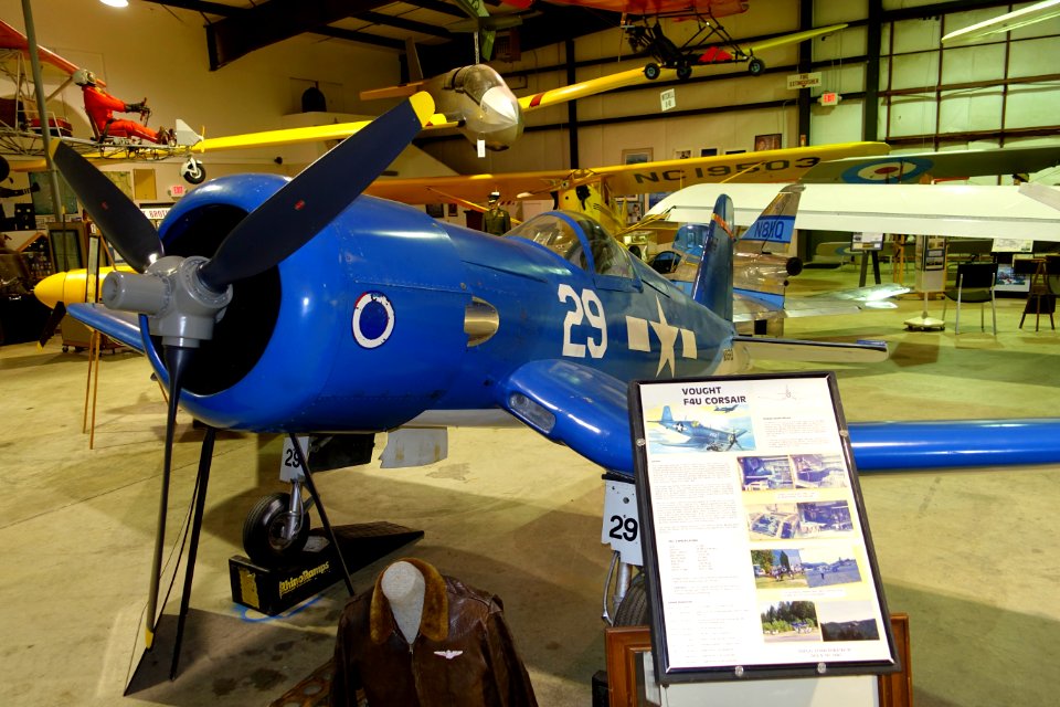 Vought F4U Corsair replica - Oregon Air and Space Museum - Eugene, Oregon - DSC09877