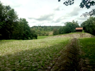 Walzbach, HRB Am Alten Schloß, Hochwasserentlastungsanlage