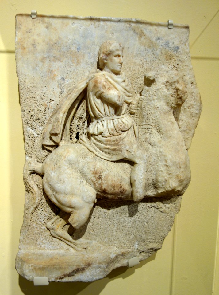 Votive relief of Hellenistic ruler on horse-back (Demetrios Poiorketes), Greek, late 4th or 3rd century BC, marble - Fitchburg Art Museum - DSC08695