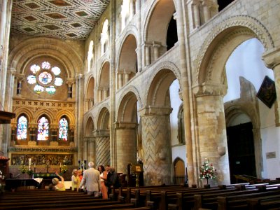 Waltham Abbey, interior 02