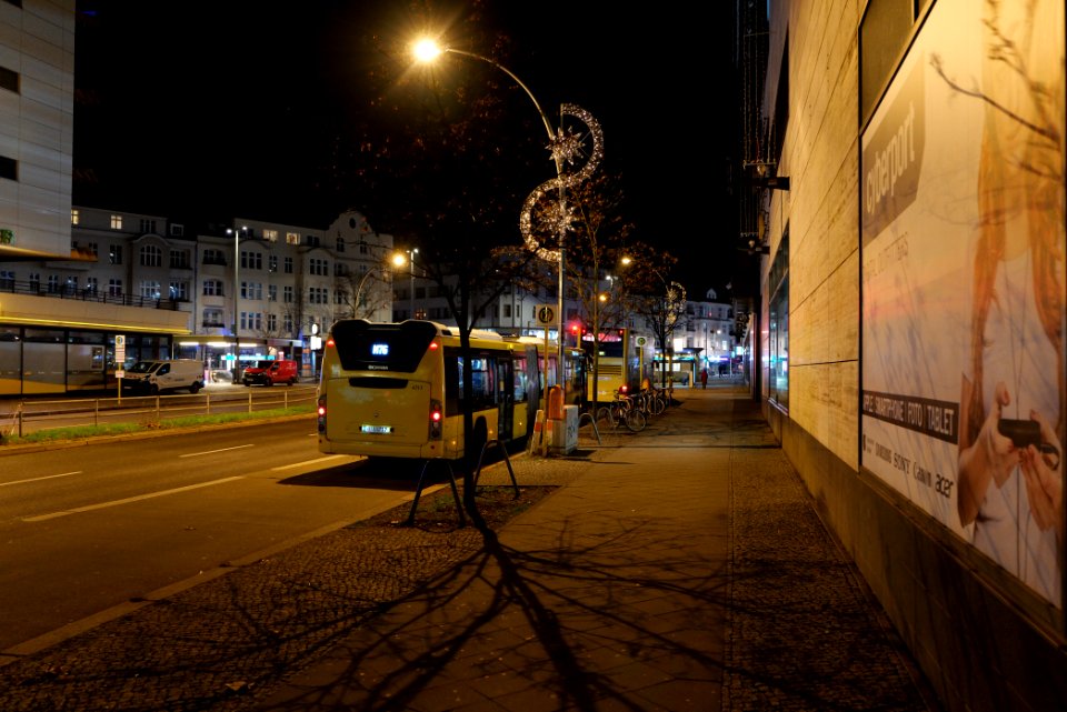 Walther-Schreiber-Platz Berlin-Friedenau at night 2021-01-07 01