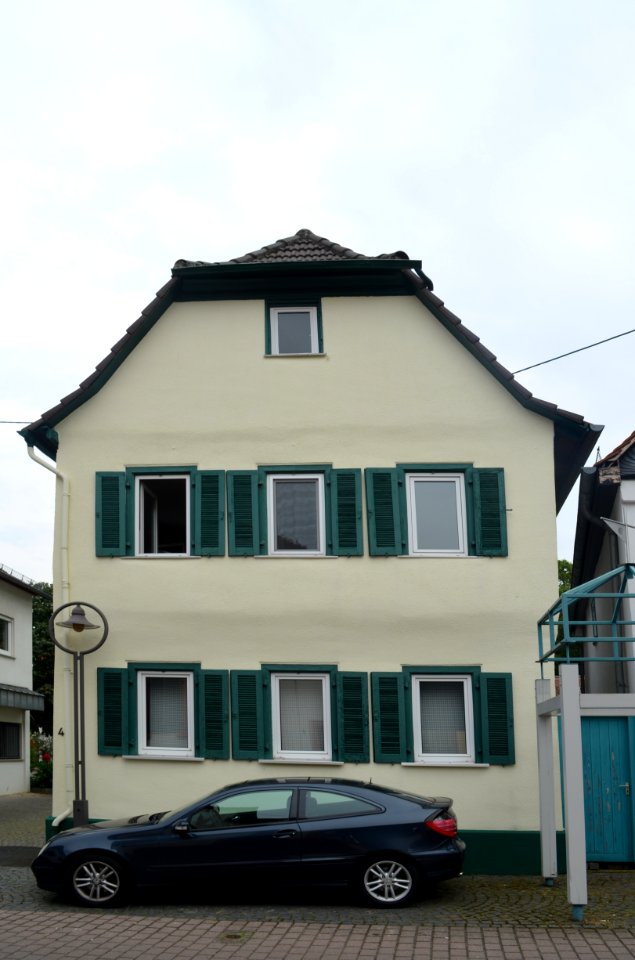 Wallau, Wiesbadener Straße 4