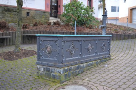 Wallrabenstein, Brunnen (1)