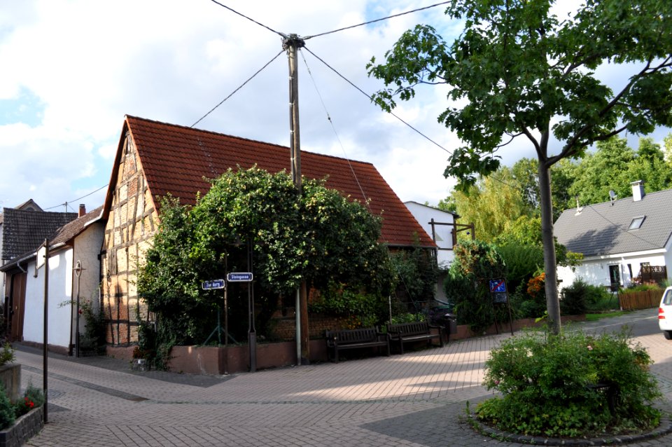 Wallau, Scheune, Zur Burg 8