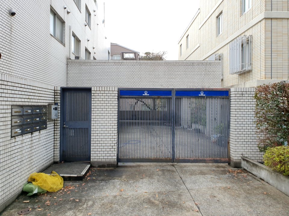 Walk in Azabujuban 8