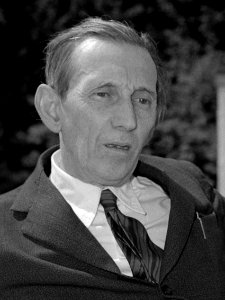 Walter Mehring (1964)