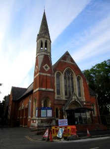 Walton-on-Thames Methodist Church, Terrace Road, Walton-on-Thames (June 2015) (4)