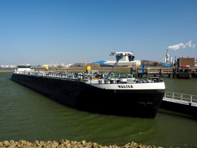 Walter (ship, 2006) ENI 02327632, Port of Rotterdam pic3