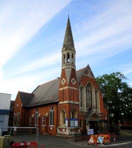 Walton-on-Thames Methodist Church, Terrace Road, Walton-on-Thames (June 2015) (3)