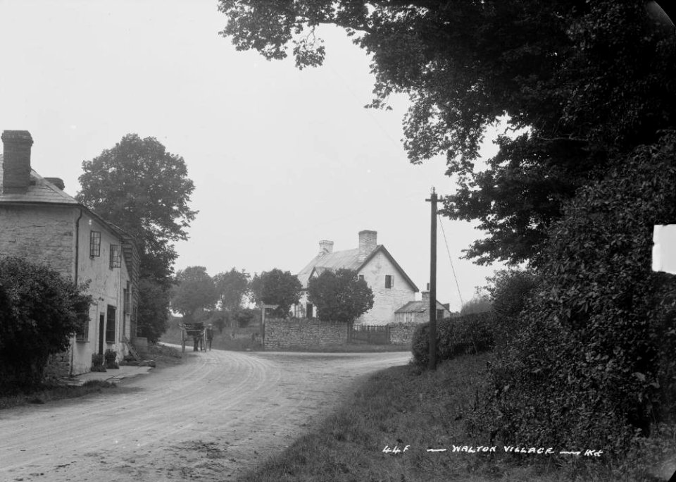 Walton village (1295144)
