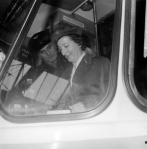 Vrouwelijke trambestuurders , Bestanddeelnr 913-1372