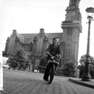 Vrouwelijke telegrambestelsters bij de Amsterdamse PTT, Bestanddeelnr 914-1886