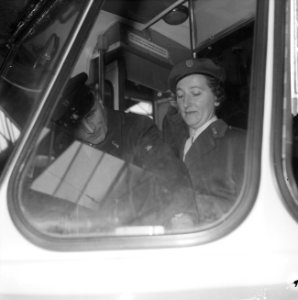 Vrouwelijke trambestuurders , Bestanddeelnr 913-1382