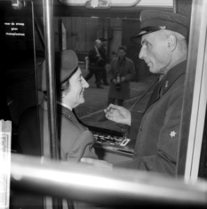 Vrouwelijke trambestuurders , Bestanddeelnr 913-1378