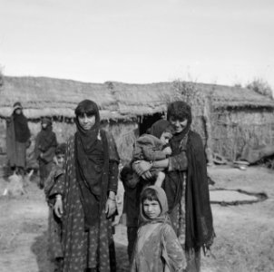 Vrouwen, kinderen, Bestanddeelnr 250-8622