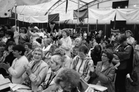 Vrouwen op Internationaal Vredescongres in Zeist, Bestanddeelnr 933-7166