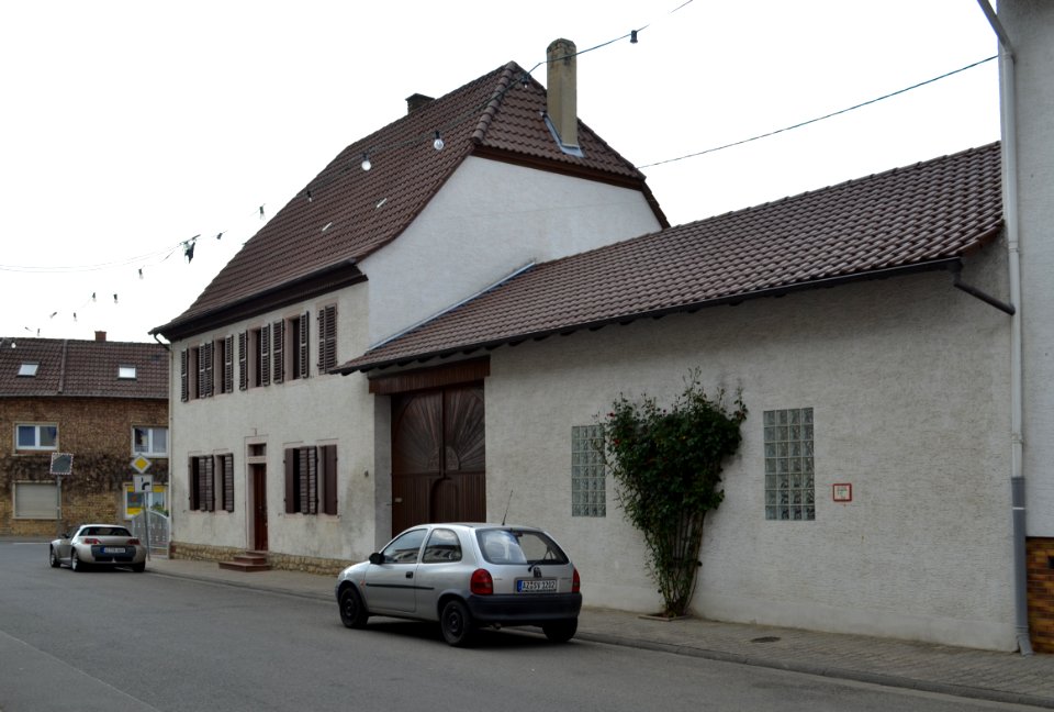 Wallertheim, Wassergasse 18