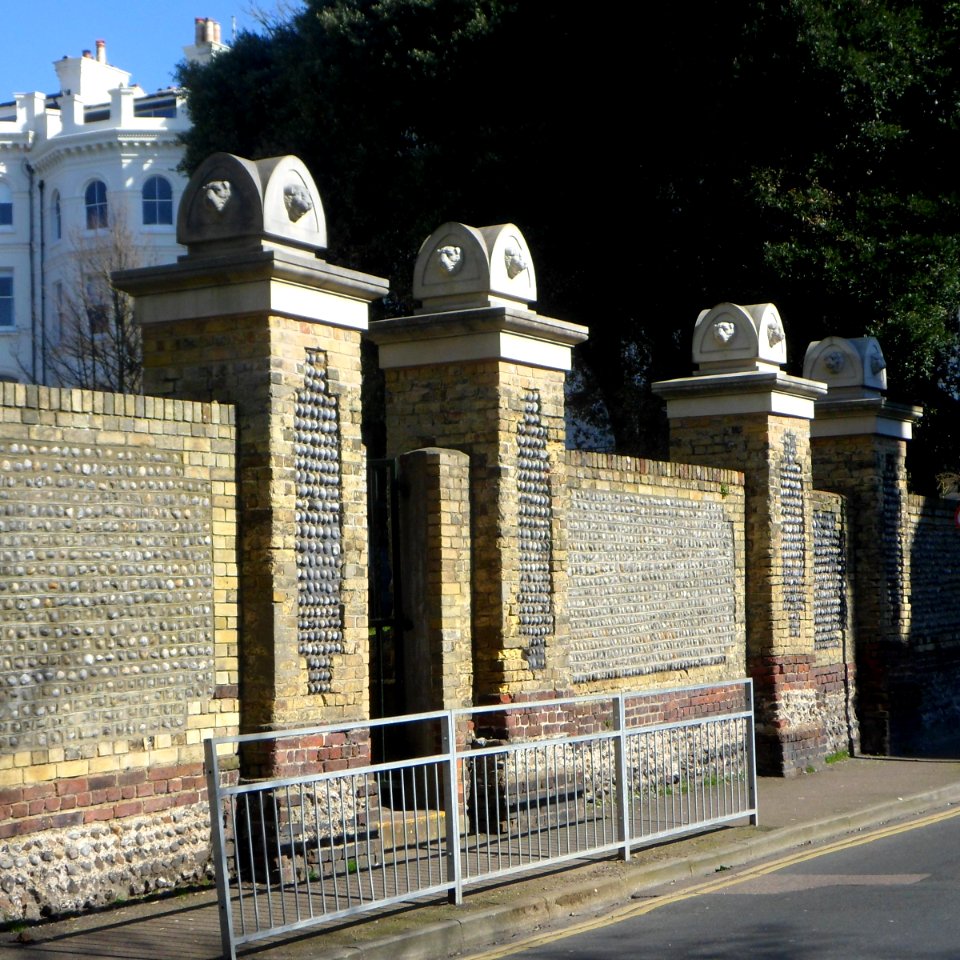 Walls at Brighton and Hove High School, Denmark Terrace and Temple Gardens, Montpelier, Brighton (NHLE Code 1380427) (March 2014)