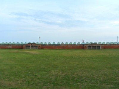 Walls at Hove and Kingsway Bowling Club, Kingsway, Hove (August 2013)