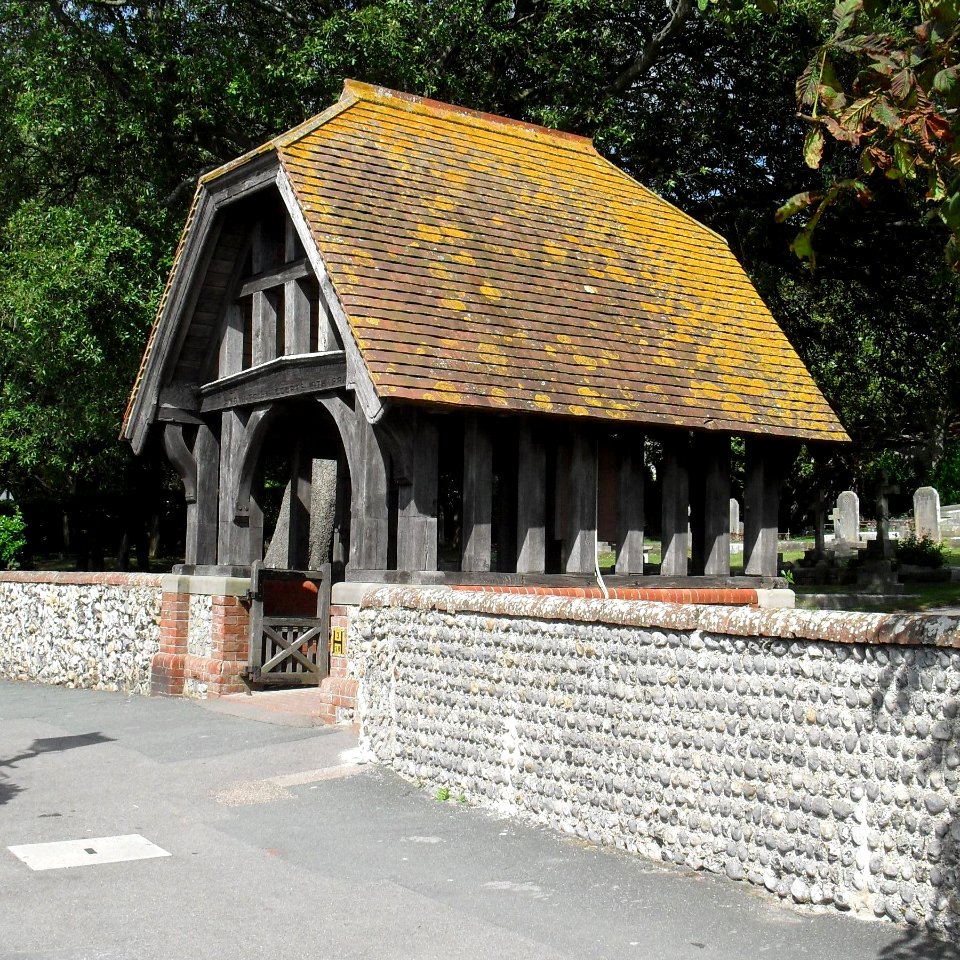 Walls and Lychgate at St Margaret's Church, The Green, Rottingdean (NHLE Code 1381002) (August 2010)