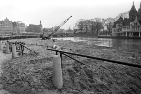 Voorbereidingen voor metro-aanleg op Prins Hendrikkade Amsterdam, Bestanddeelnr 925-1937