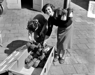 Voorbereiding Emmabloemcollecte, Bestanddeelnr 905-0711