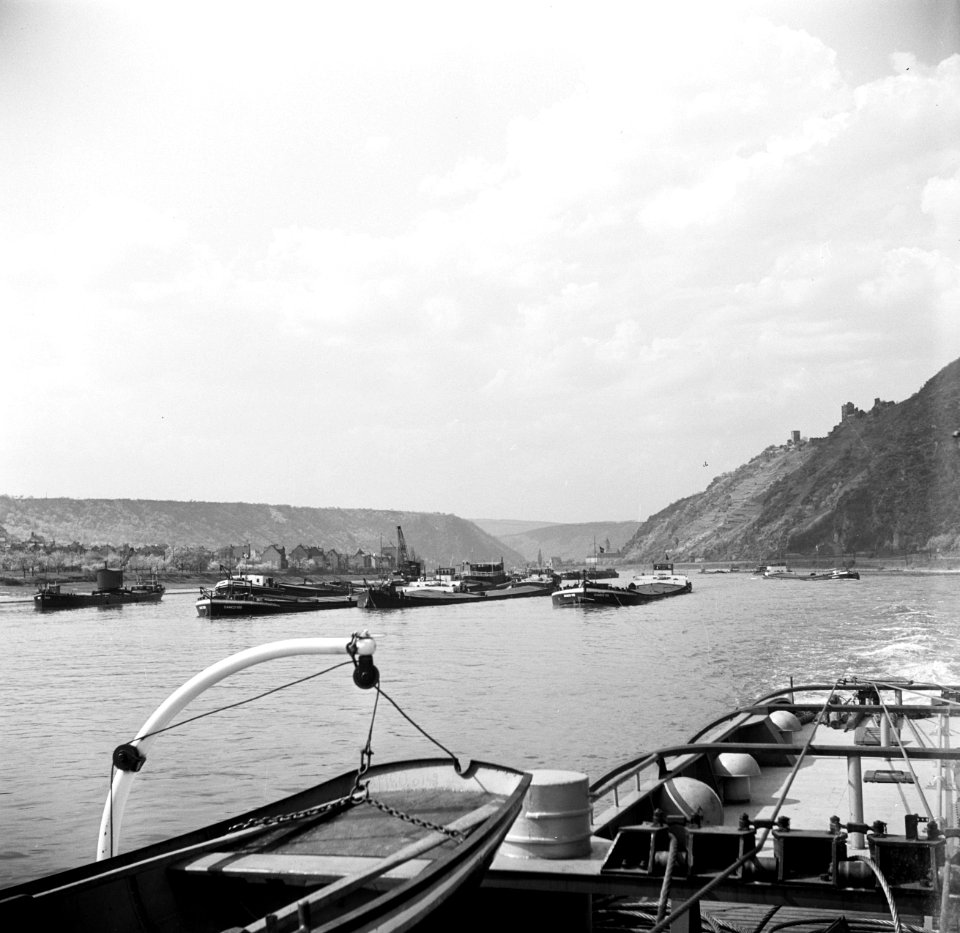 Voorbereidingen voor de doorvaart Bad Salzig - Bingen i.v.m. bochten, stroomver…, Bestanddeelnr 254-1111
