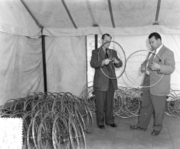 Voorbereidingsplaatjes Tour de France, Bestanddeelnr 906-5752