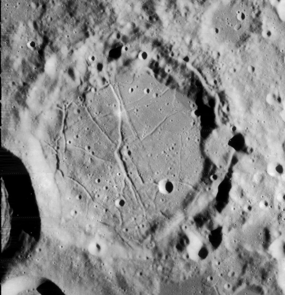 Von Braun crater 4183 h2