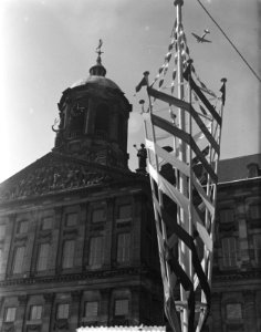 Voorbereiding bezoek Deens Koningspaar Dam, Amsterdam, Bestanddeelnr 906-4128