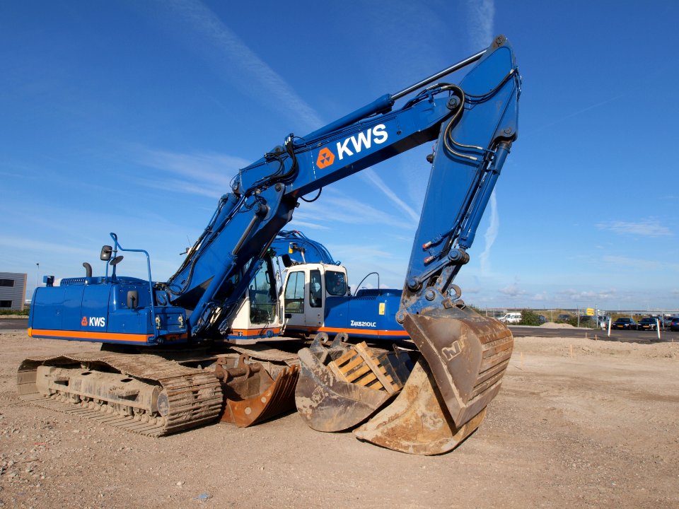 Volvo EC 240C (owner KWS) p1