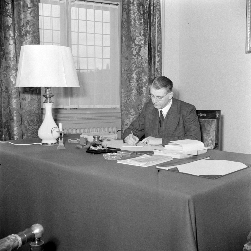 Voorbereidingen Werker achter de schermen, Bestanddeelnr 255-7119
