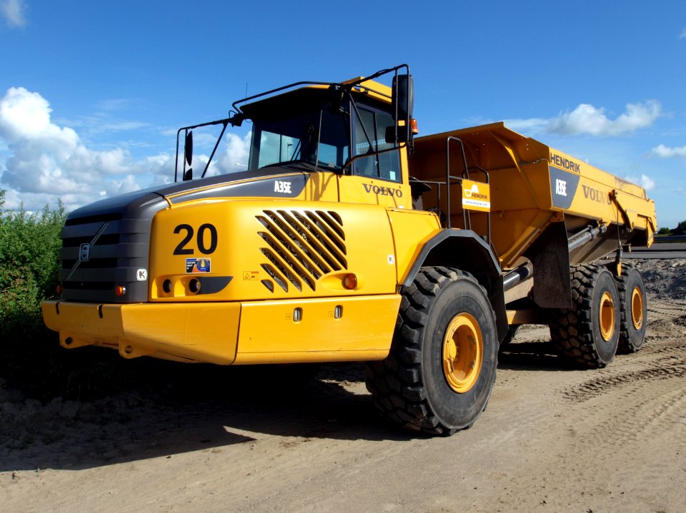Volvo A35E (owner Hendrik) p2